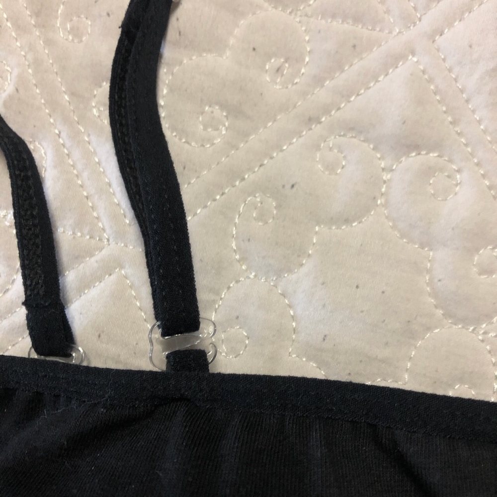 Black basic top - Picture 4 of 4